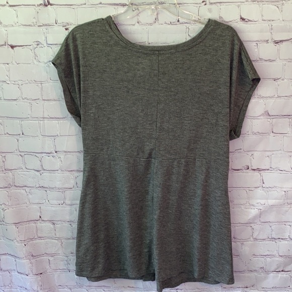 🌸 Isabel Maternity Twist Top Size M - Picture 4 of 4